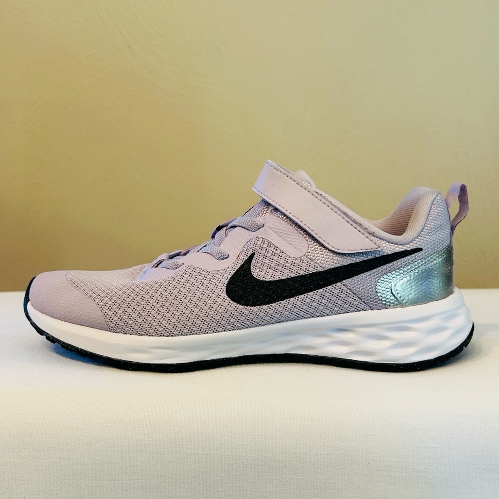 Nike Kids Lavender/Black Running Sneakers